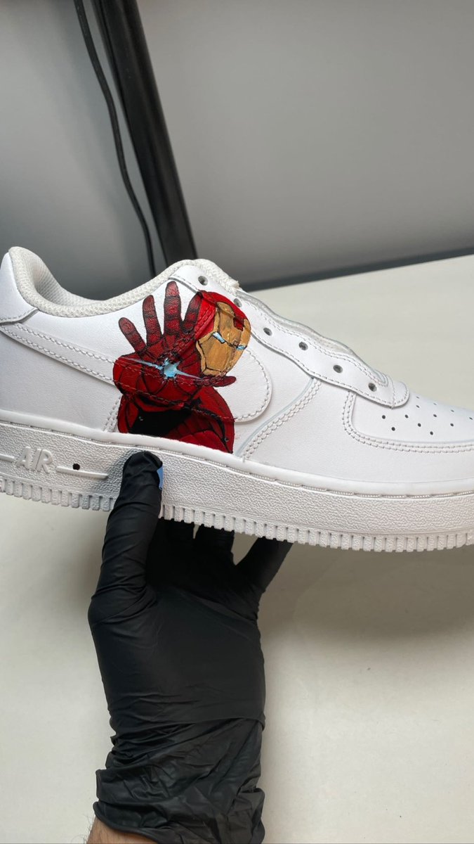 noneofzero_'s tweet image. Avengers assemble