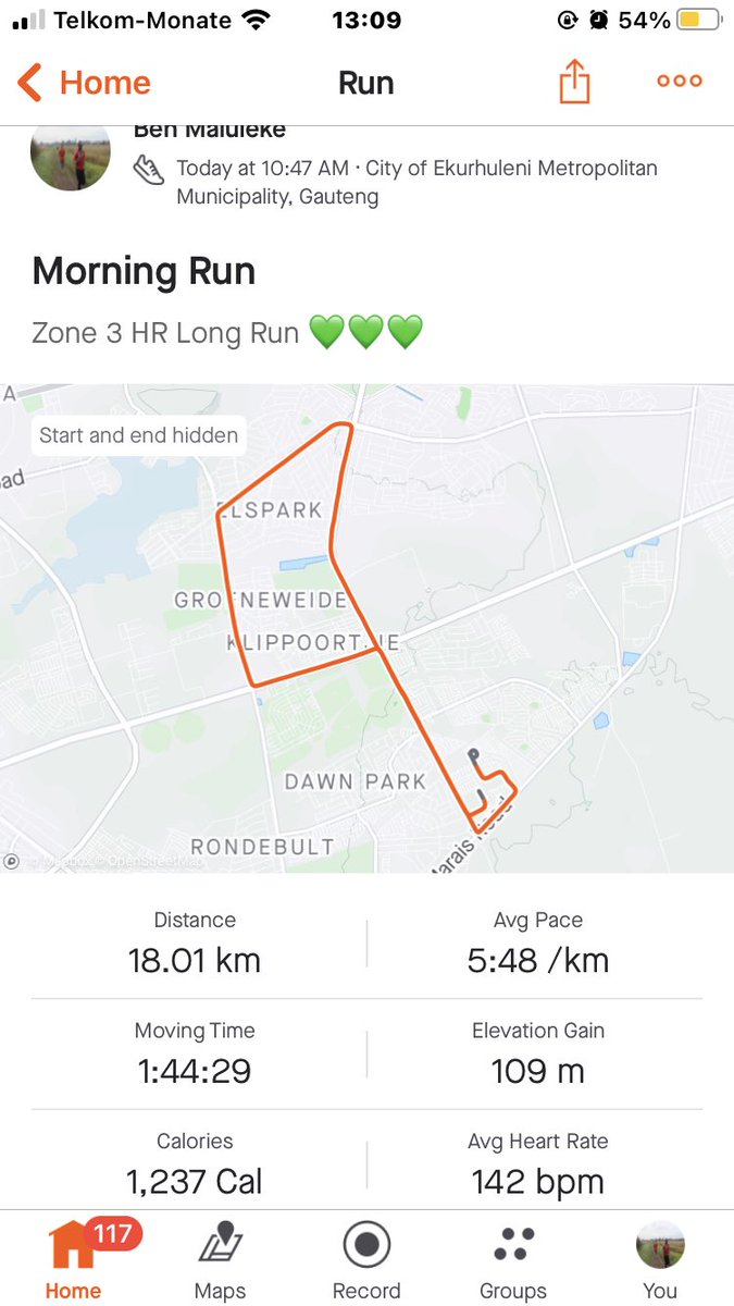 BenMaluleke300's tweet photo. Zone 3 HR Long Run Done 💚💚💚
#RunningWithSoleAC 
#RunningWithSoleACxBudgetInsurance 
#TrapnLos 
#IPaintedMyRun https://t.co/o9cBumOYdS