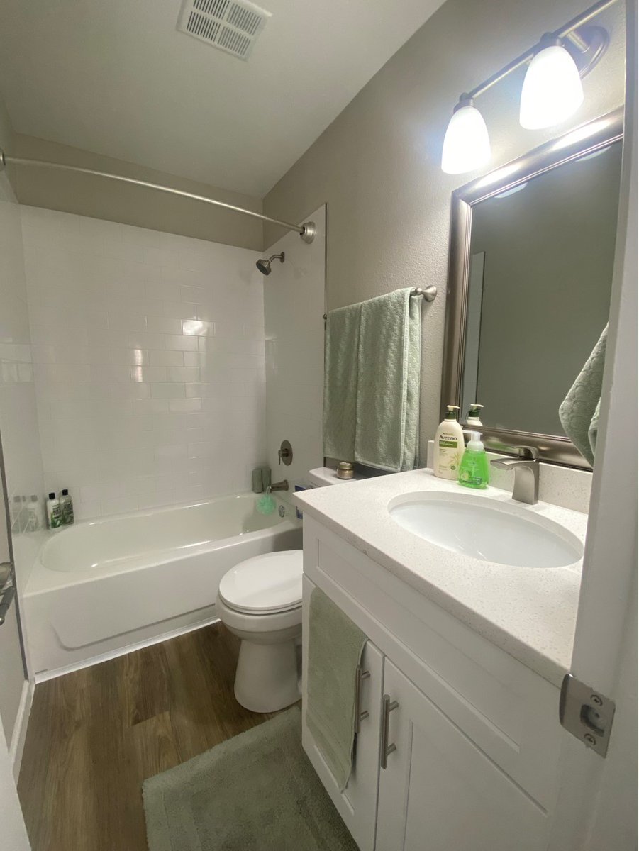 PromontoryApts's tweet photo. Love where you live at Promontory luxury apartments in Tucson!
Call today and ask about this available studio home. 

520-887-8556 
https://t.co/zyfiqP0AGj

#lovewhereyoulive #tucson #luxuryrentals #Promontory https://t.co/VLUKYupFlz