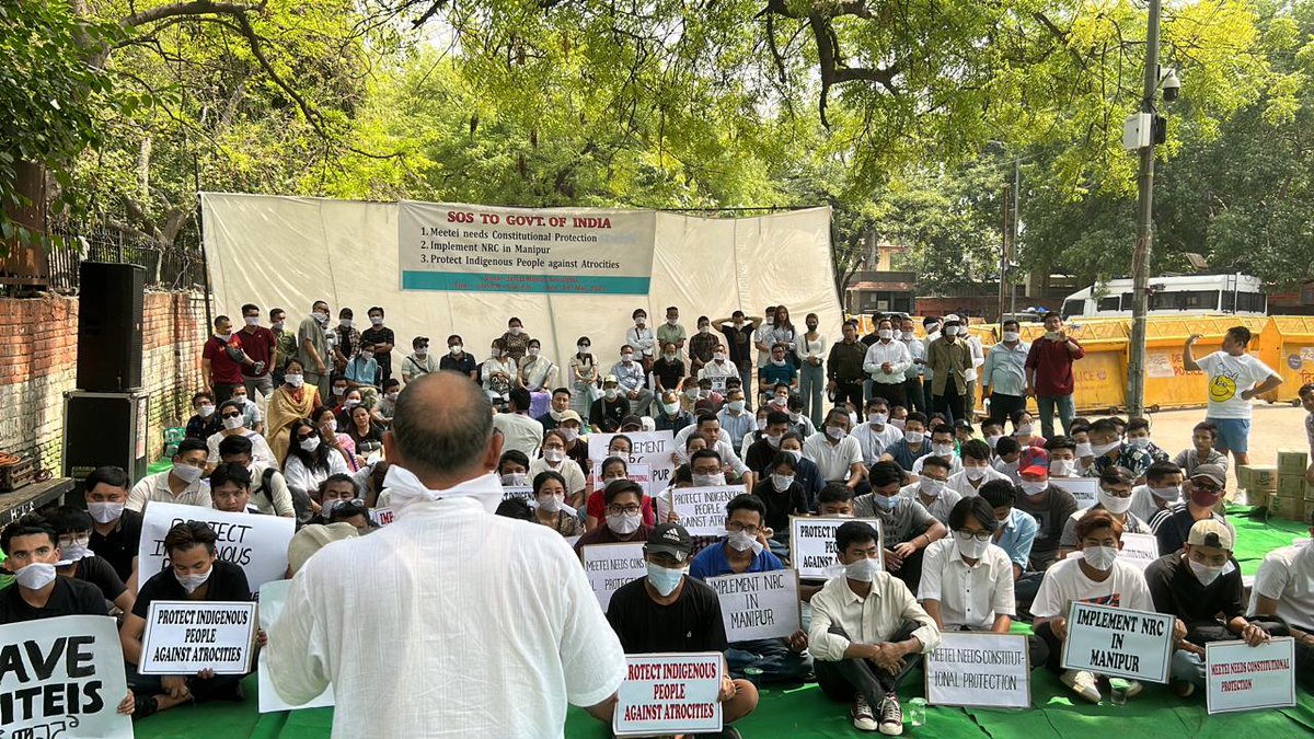 Thakur312Manish's tweet photo. मणिपुर की सड़को से दिल्ली के जंतर मंतर तक मणिपुर मैतई का संघर्ष https://t.co/jzdWXR1eDw