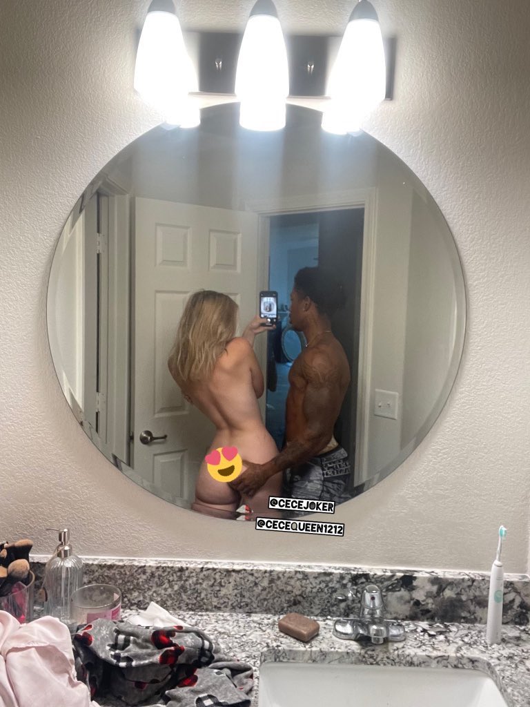 cecequeen1212's tweet photo. THE power couple https://t.co/8MpJLeGIDf