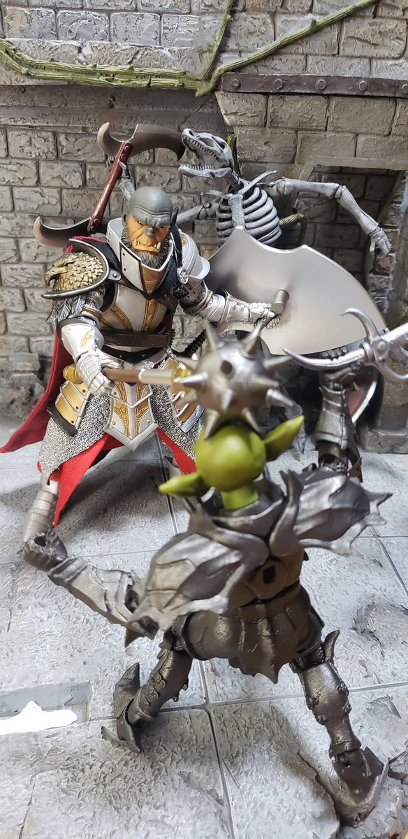 やっとお休みだーーーー
#mythiclegions 
#ファンタジーフィギュアで遊ぼう