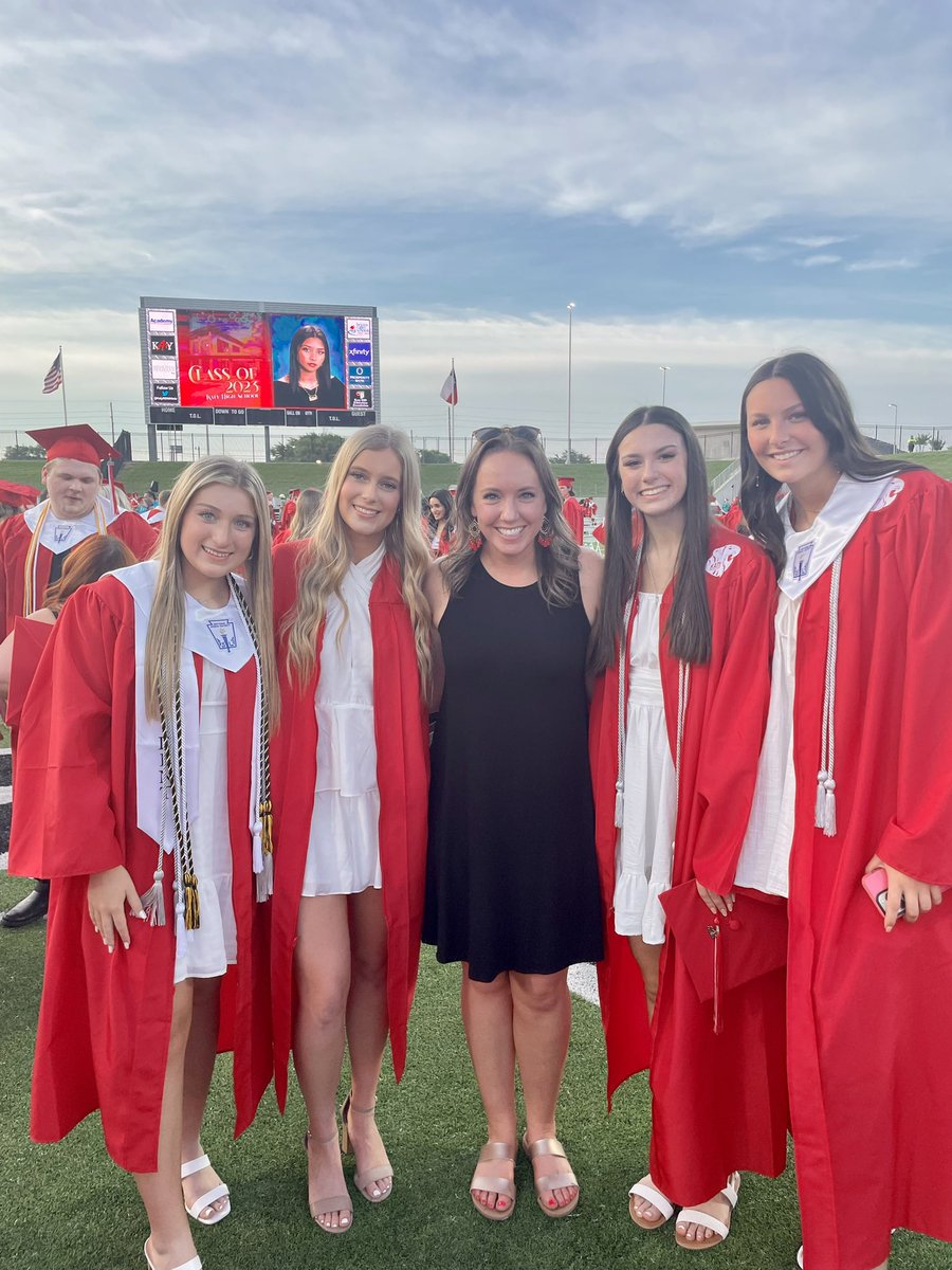 Official Katy Volleyball tweet media