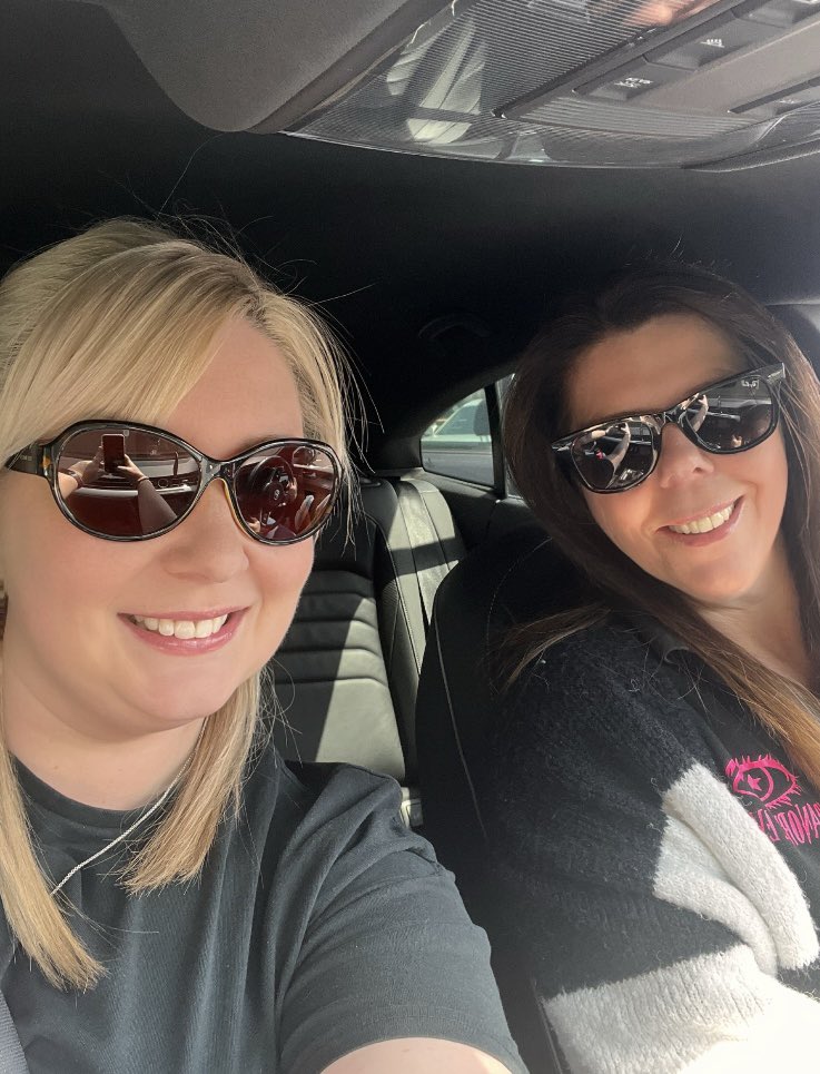 Paranormaleyeuk's tweet photo. Sam & Nicky are off to #venueview a #newlocation today. https://t.co/18HOQg5Qgu https://t.co/MgWsFASmwY