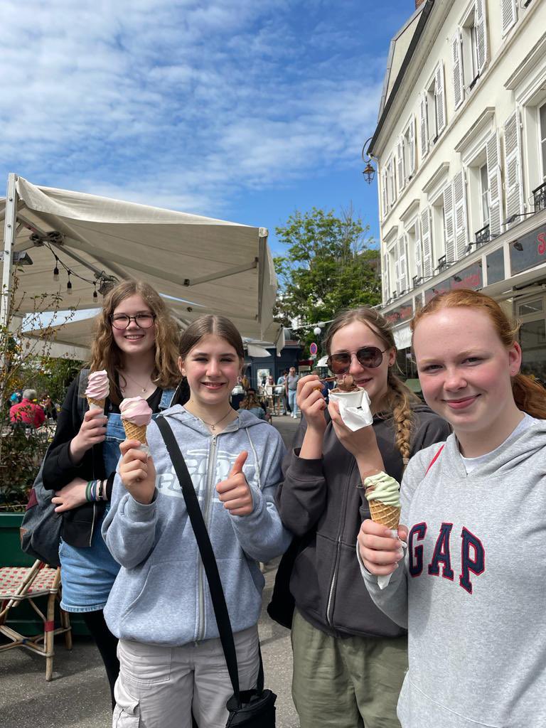WaldegraveSch's tweet photo. Day 3: We’ve been making the most of breaks from rehearsing for the big concert later. Carousel, ice cream and a royal wave from the Palace! 🍦🇫🇷🎶 https://t.co/b7SaLQUFhY