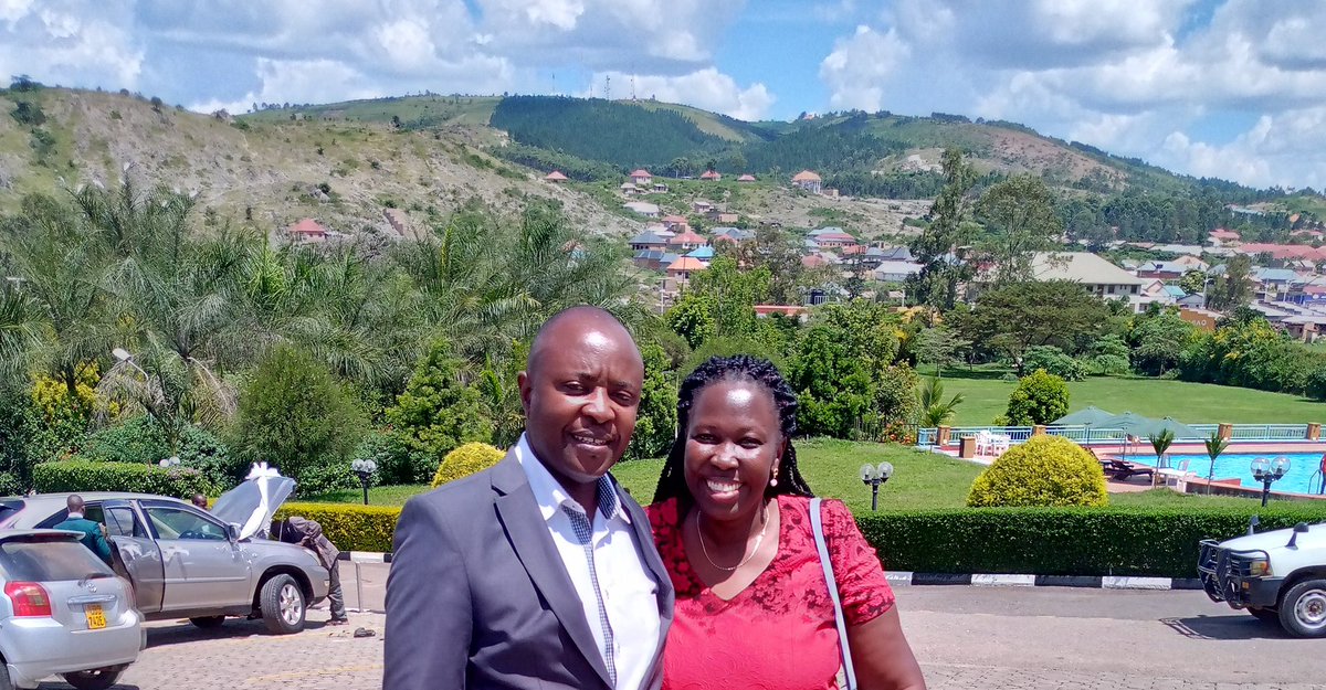 CharityByarugab's tweet photo. Quality time with family is so important. As we continue Celebrating Motherhood we need to embrace creating memories . #ProudlyUgandan #Igongo #VisitUganda https://t.co/rb20syHsxu