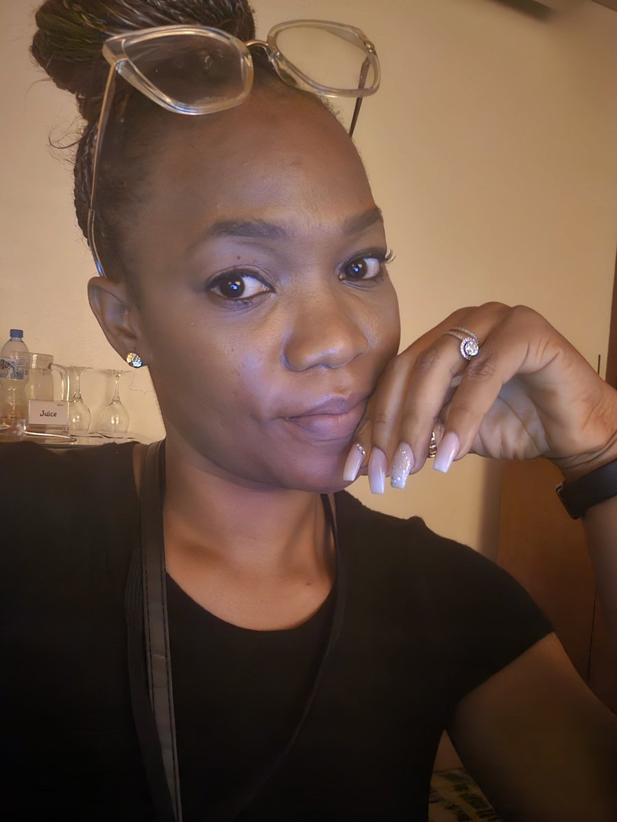 #AMVCA9 #redcarpetproducer