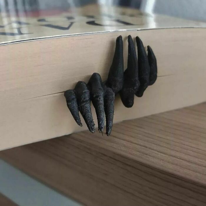 The perfect bookmark doesn't exis-