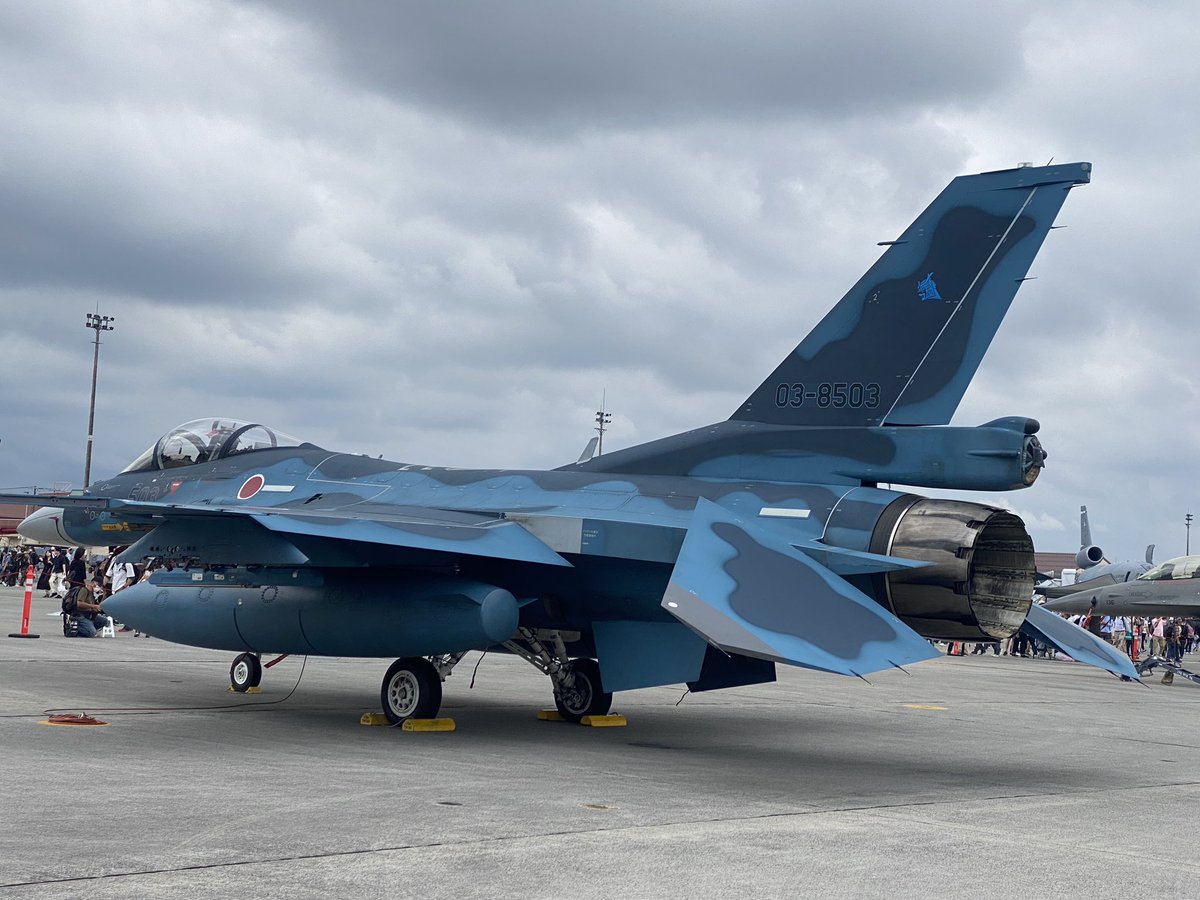 DayoNaoking's tweet photo. 戦闘機かっこよかったな〜
初めて横田基地の中入った🫣 https://t.co/du2nSVGKrb