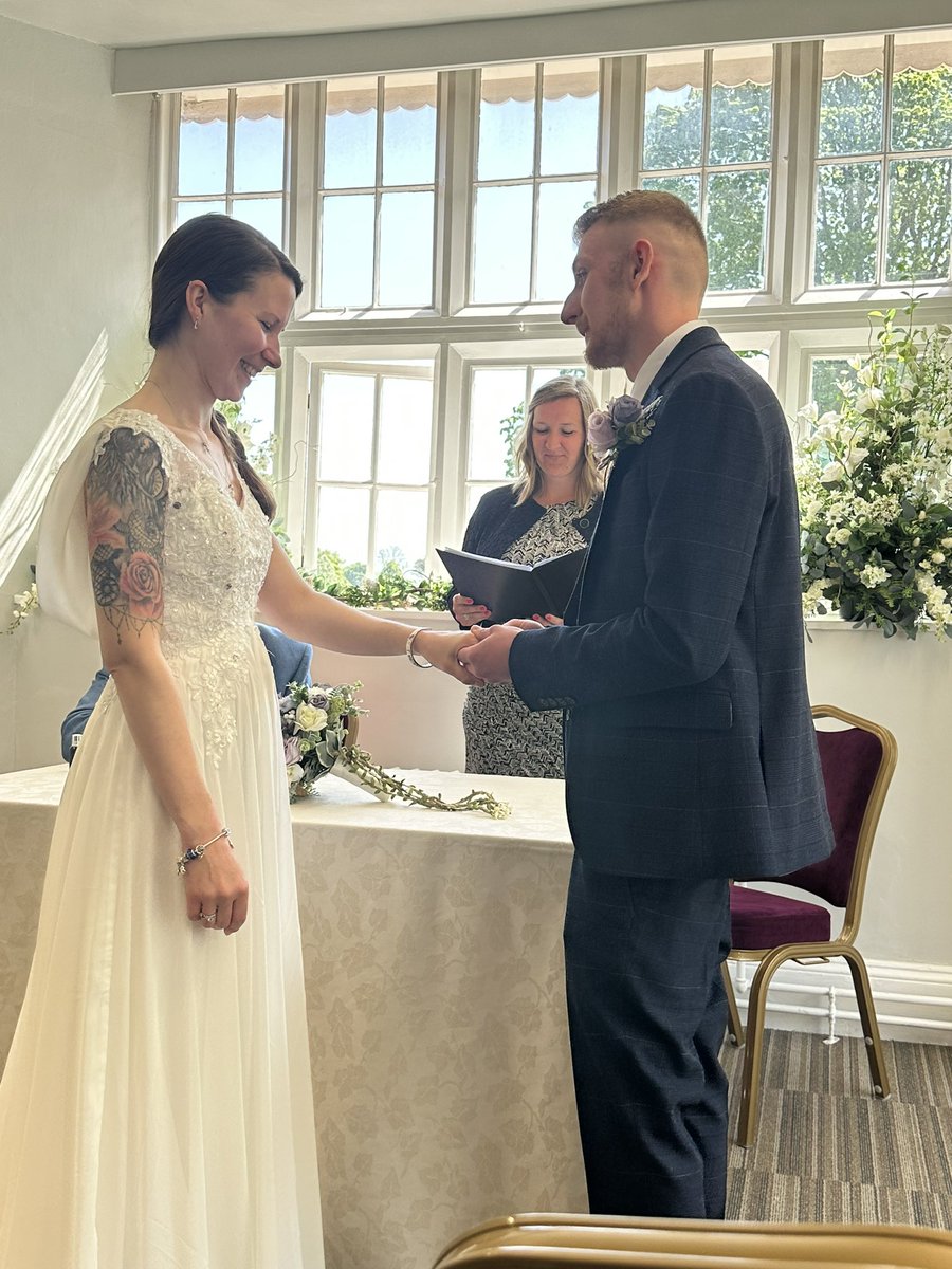 Emma Cleaver-Dowsett tweet media