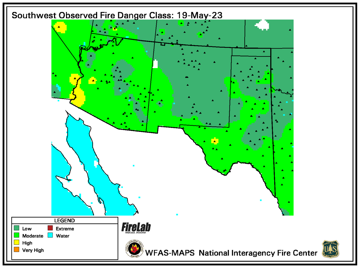 NWSFlagstaff's tweet photo. We're usually posting about fire danger this time of year - not this week! Rain/thunderstorm chances continue today across northern AZ. 

The beneficial moisture will continue to delay fire season [see latest Fire Danger Map] --> so much green! #azwx https://t.co/QoM9zow9Cy