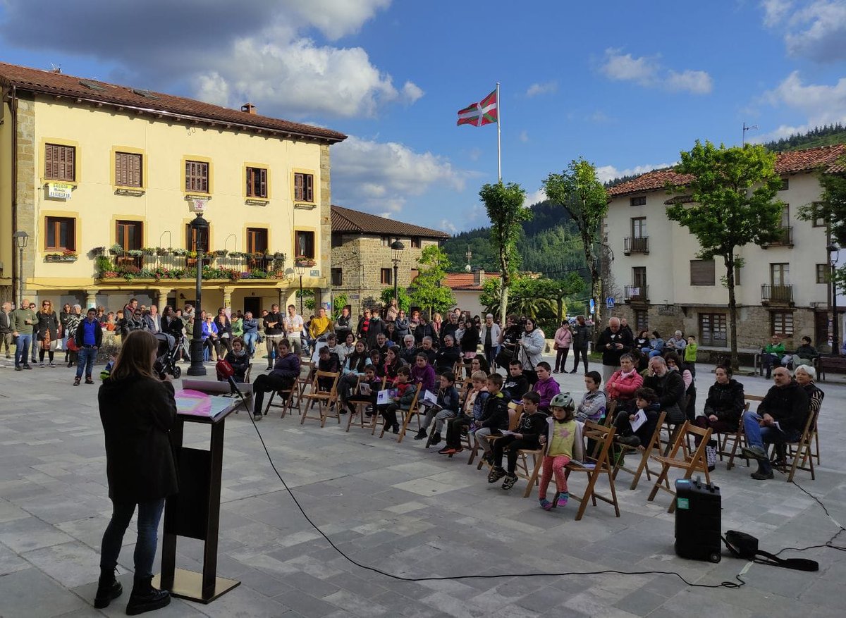 ehbilduelgeta's tweet image. Maite dugun #Elgeta egingo dugu! Herritarrok, herritarrekin eta herritarrontzako!

Maiatzaren 28an bozkatu @ehbildu !

#maiteduzunelgeta