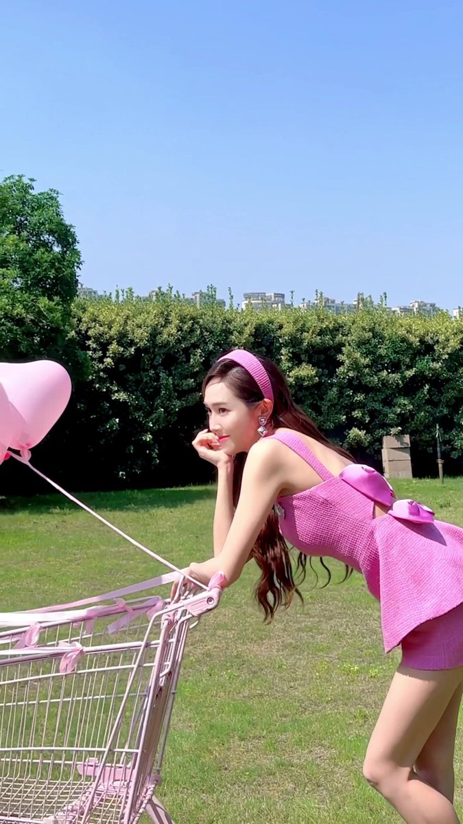 GR26Sic18's tweet photo. พี่เจสีชมพูวววววว🌸💓💟💞💗💕💖🎀 https://t.co/cS1TKdTTRI