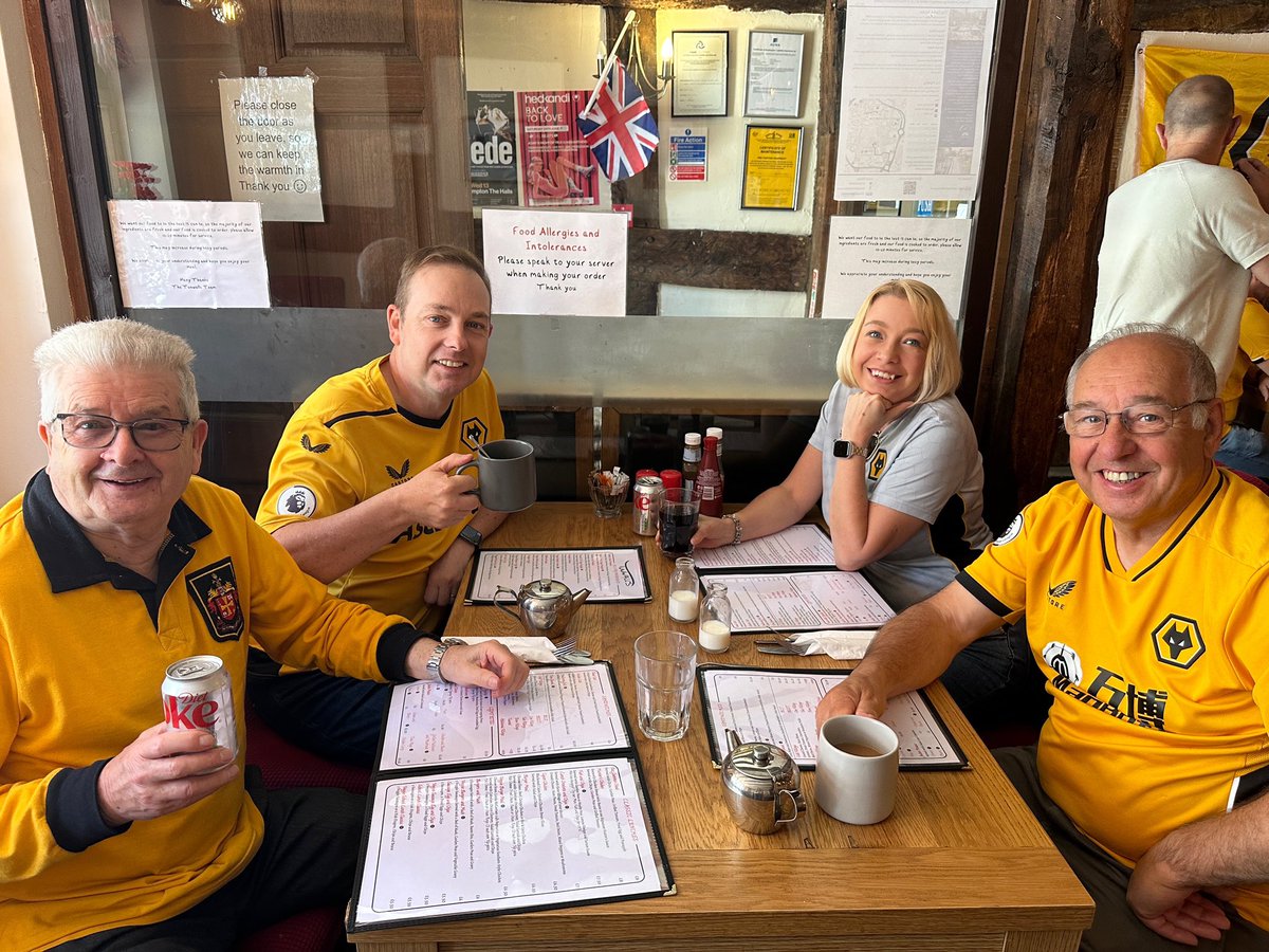 Dazzling Dave ✨ tweet media