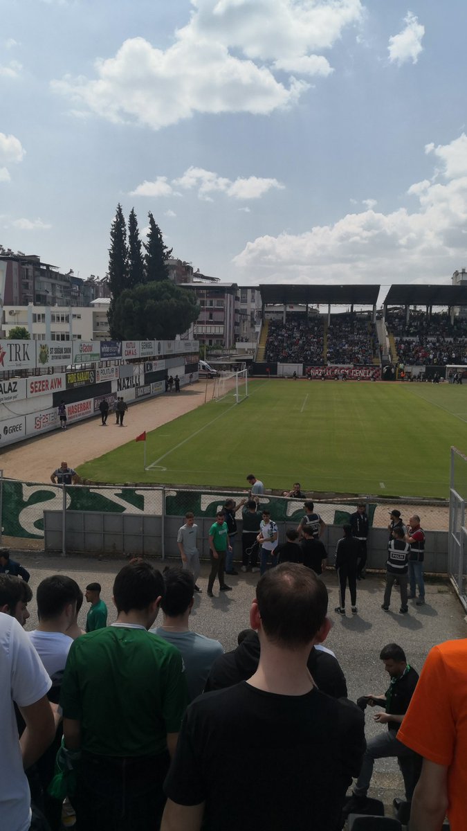 düğün de bizim cenaze de #Bursaspor