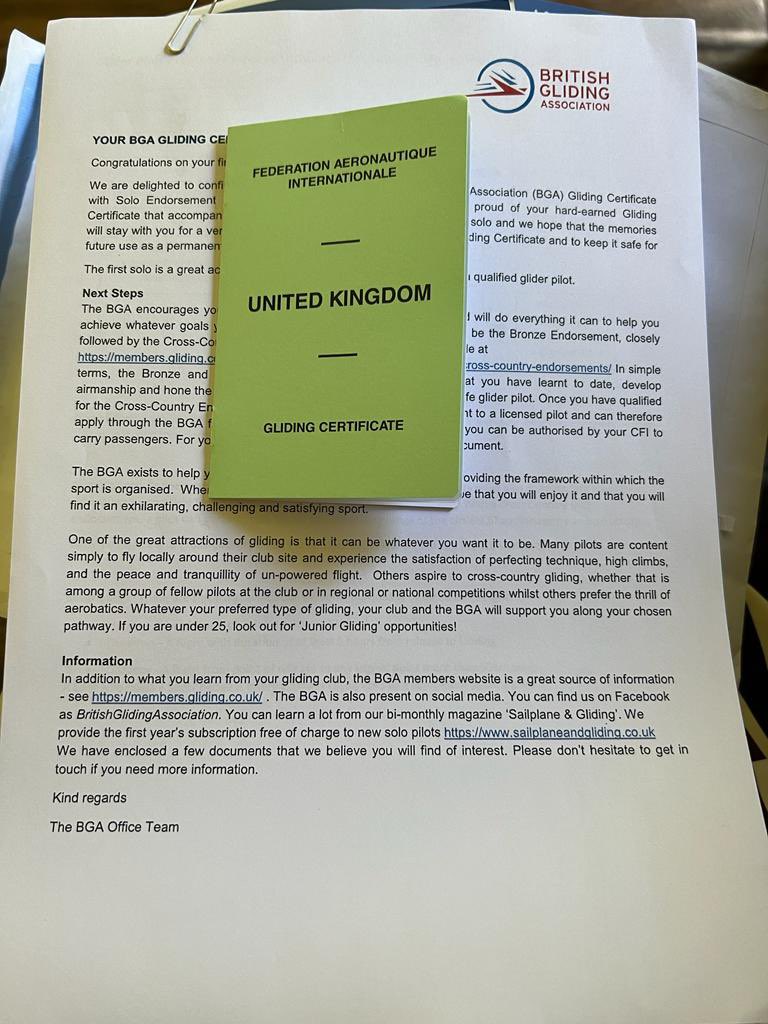 Solo in a glider ✅