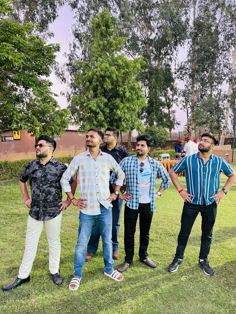 pairroxz's tweet photo. Cheers to 12 amazing years of teamwork and success! Today, we're taking a break from the office and embracing the great outdoors for a day of adventure and laughter.🎉

#pairroxz #celebration #12years #anniversary #celebrating12years https://t.co/ifzvljtEuB