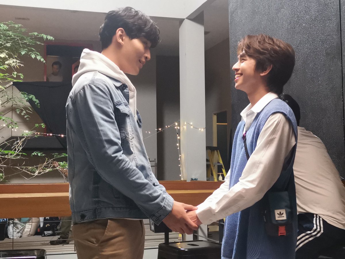 Msian_myblue's tweet photo. There is 1 thing 2 say, 
3 words 4 OhmFluke, 
I LOVE YOU 😘🤟🏻

Happy 520, 我爱你! 💙🩵

#เจ้าแก้มก้อน ของ #โอห์มไง
#fluke_natouch #OhmThitiwat 
#โอห์มฟลุ้ค #OhmFluke https://t.co/5RyOPJka8f