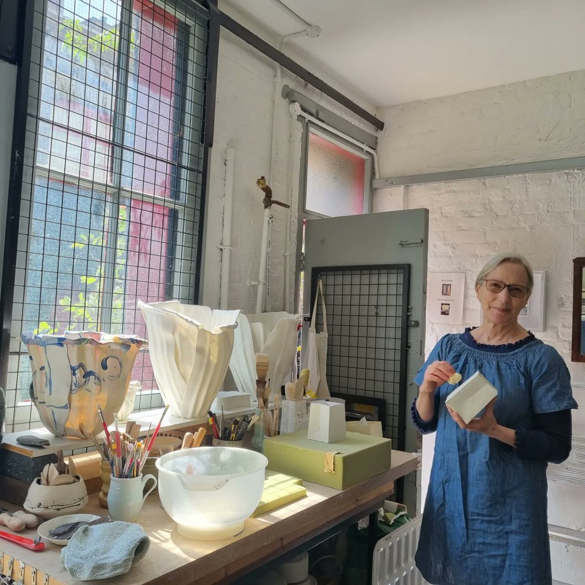 ElephantCafeUK's tweet photo. Come + visit @bwceramics Barbara + David Cowley
ceramicists + David also paints
Pullens Yards Open Studios Summer 2023
9-11 June
Iliffe Yard
https://t.co/t1oWwaQ3wH
They love chatting about their work+have taken part in the open studios for many years
#pullensyardsopenstudios https://t.co/L1bQKZfu1i