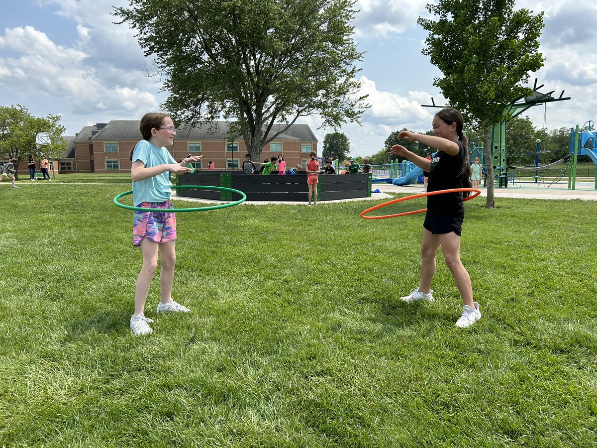 MissyMecum's tweet photo. Thanks to Mr. Spaeth and Mr. Wilson, we had an AWESOME field day! Filled with lots of activity, fun, and also some intense competition! #GoldenLearners #MasonElementary https://t.co/ydtXzIPK8F