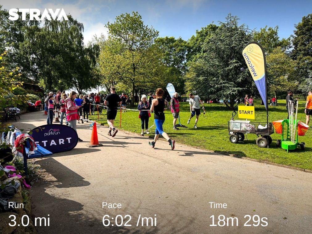 LittleJoeRunner's tweet image. Back at parkrun after 9 weeks absence, and it felt so good to be back. I wish I could make more Saturday mornings here. 
My fastest time since august too, the change it training, diet and lifestyle seems to be working.