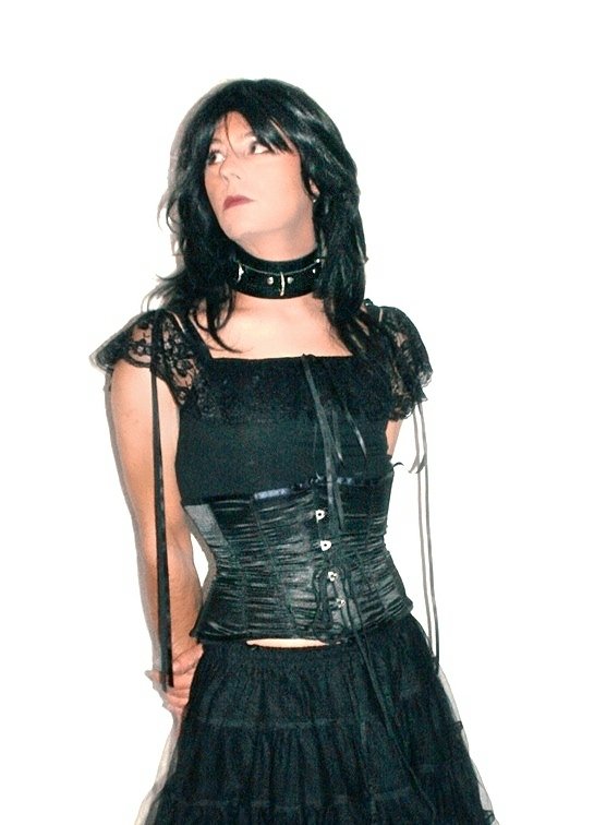 Janas_T_Time's tweet photo. My favourite #collar.
Who wants to take the leash?
#transgurl #gothgurl #tgirl #transgirl https://t.co/yT5fchINVG