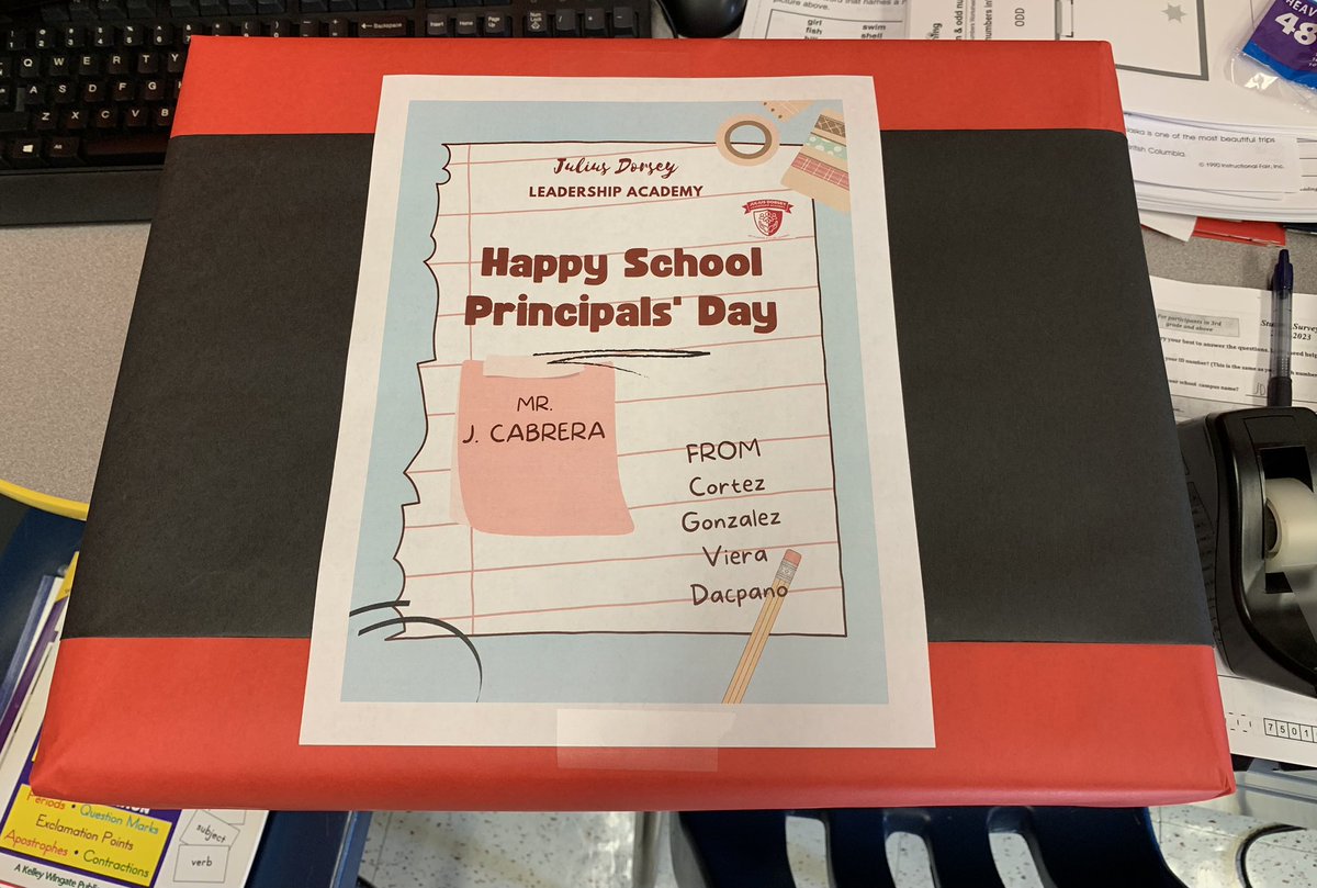 edacpano1's tweet photo. Better late than never…. Happy School Principals’ Day Mr. Cabrera
@DorseyWildcats https://t.co/rZKfut2auR