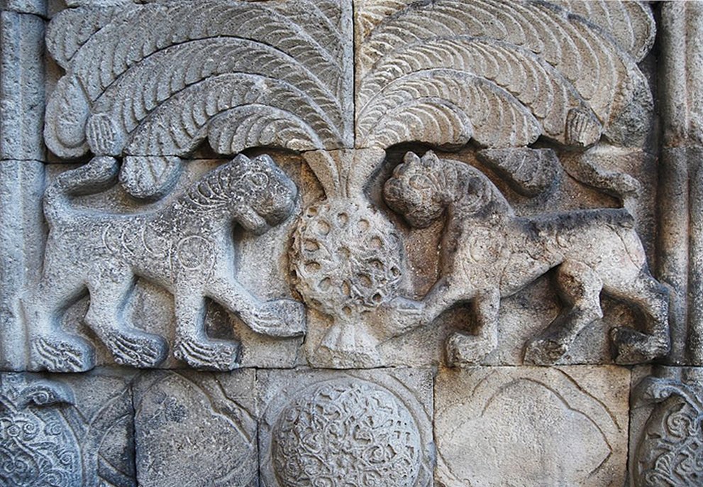 rektorcomakli's tweet image. ❝Taşı işleyen nakkaş,
Hem Selçuklu hem #Dadaş...❞

• Mutlu bir hafta sonu geçirmeniz dileğiyle...📌

#KadimŞehir #Erzurum