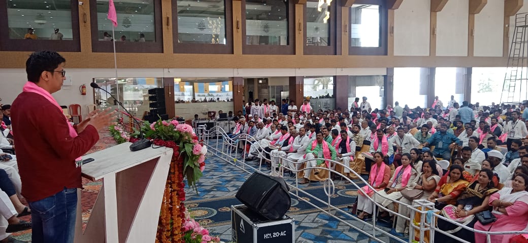 jayantdeshm's tweet photo. Mission 2024 आरंभ from #Maharashtra..

#अबकी_बार_किसान_सरकार https://t.co/JvY5w46AwP