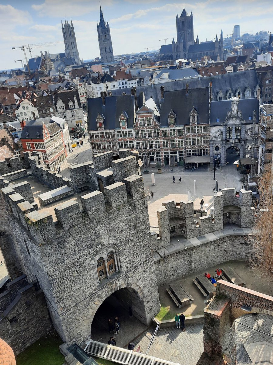 “When I’m working on a problem, I never think about its beauty, I just think about how to solve the problem, but when I finish it, if the solution is not beautiful, I know it’s wrong.” - Richard Buckminster Fuller. 

Ghent Belgium 🇧🇪