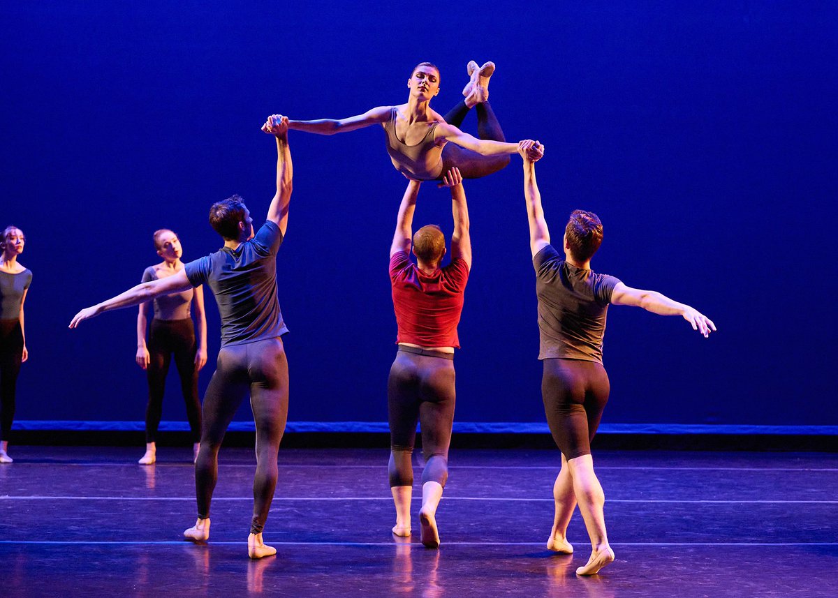 stlouisballet's tweet image. 5 Pieces - 1 Night Only! “New &amp;amp; Next” - tomorrow night, May 20th at 7:30 pm at @thegrandelstl !  Tickets at @metrotix_official 

📸 - @kellyprattdance 
.
#stlouisballet #stlouisevents #stlevents #explorestl #explorestlouis