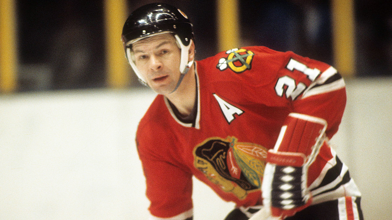 Happy heavenly birthday to the greatest to ever wear the Chicago sweater, Stan Mikita. Born OTD in 1940. 