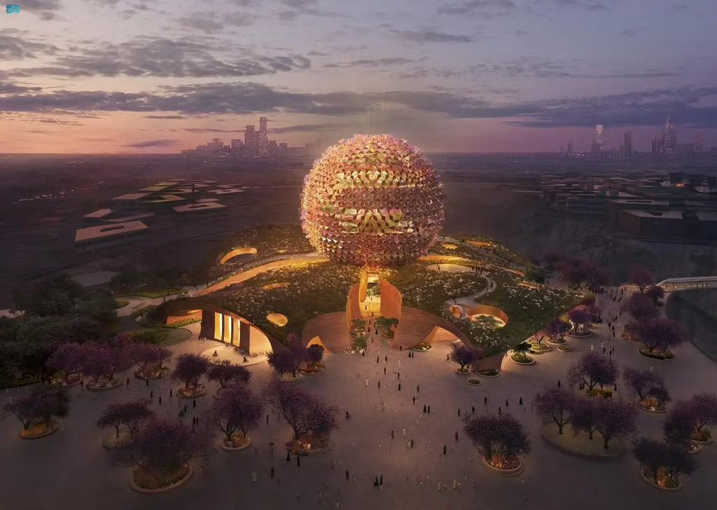 AllamKSA's tweet photo. The wife of the Crown Prince, Princess Sarah Bint Mashhoor’s project “ILMI” a #Scientific_Center to discover science and innovation in the non-profit city of Mohammed bin Salman in Riyadh
👇🏼📍💚🇸🇦. Stunning designs. https://t.co/ptULBtnfex