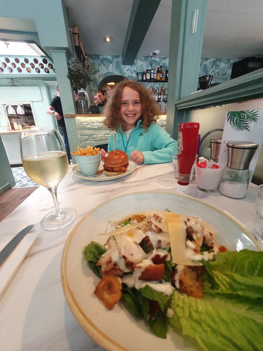 Lunch date at <a href="/Cullenders/">Cullenders</a> with this one. 🥰