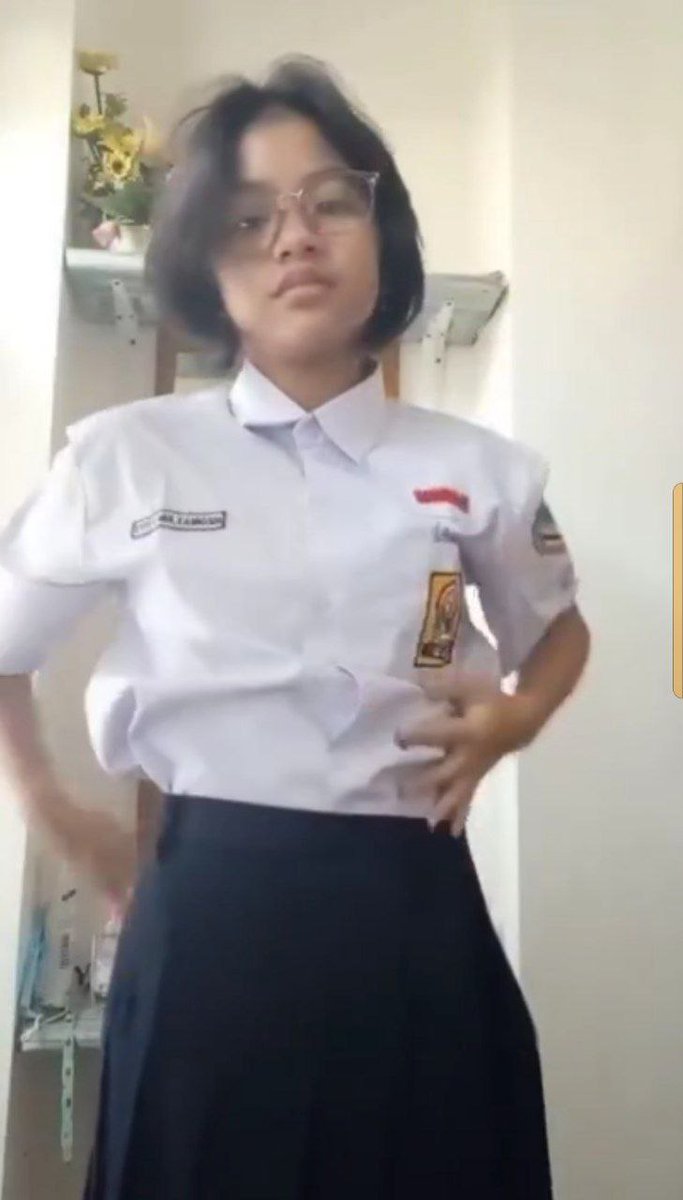 Dahlia 💜 essempe praktek biology tentang anatomi 🤭
.
teraboxapp.com/s/1vWaCQeSB0lD…

#ometv #smpviral #DoodStream #DoodstreamViral #VCS #AsupanTerbaru #PemersatuBangsa