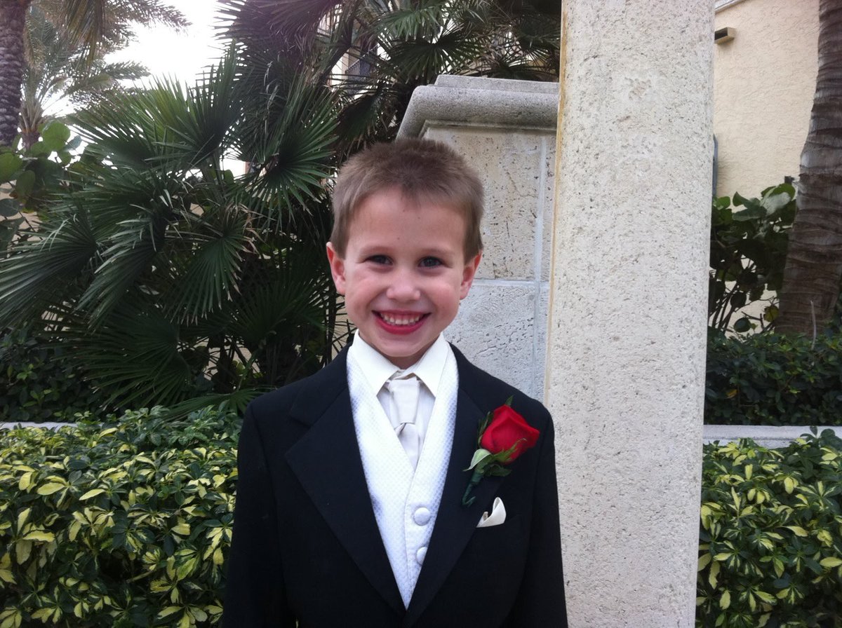 zrundance's tweet photo. Congrats Bubba! Proud sister moment!  #polkgrad23 https://t.co/V7DkhDZnSf