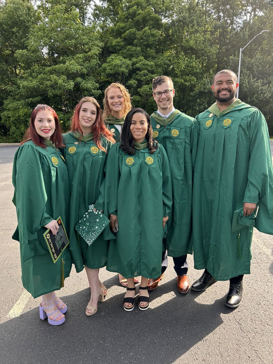 Congratulations to our #MasonMSAT spring 2023 graduating class (l) and Golden Scepter Honorees (r). We're so proud of you! #athletictraining #MasonNation #ChooseMason