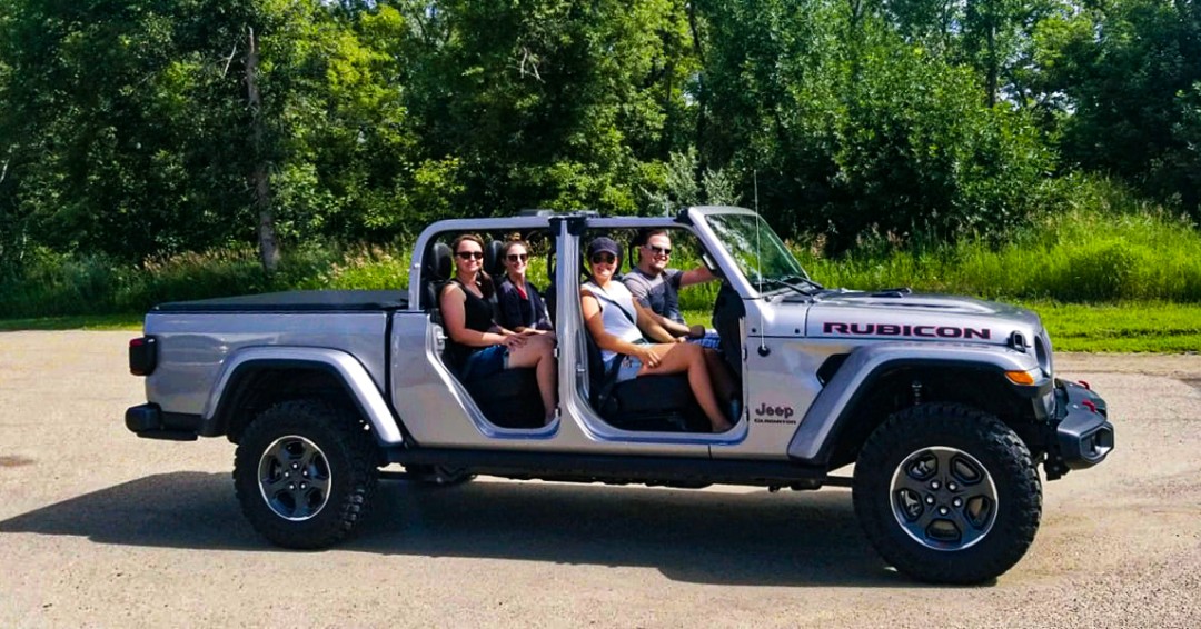 It's FINALLY Go Topless Day! 🙌 
Grab your friends or the #Jeep dog and hit the streets! #JeepGoToplessDay #ACCESSCovers 

#ACITrucklife #Gladiator #JeepGladiator #jeeplife #itsajeepthing #jeeptruck #jeepaddiction #jeeplove  #jeepnation #jeeps #jeepsonly #OIIIIIIIO #JeepFamily