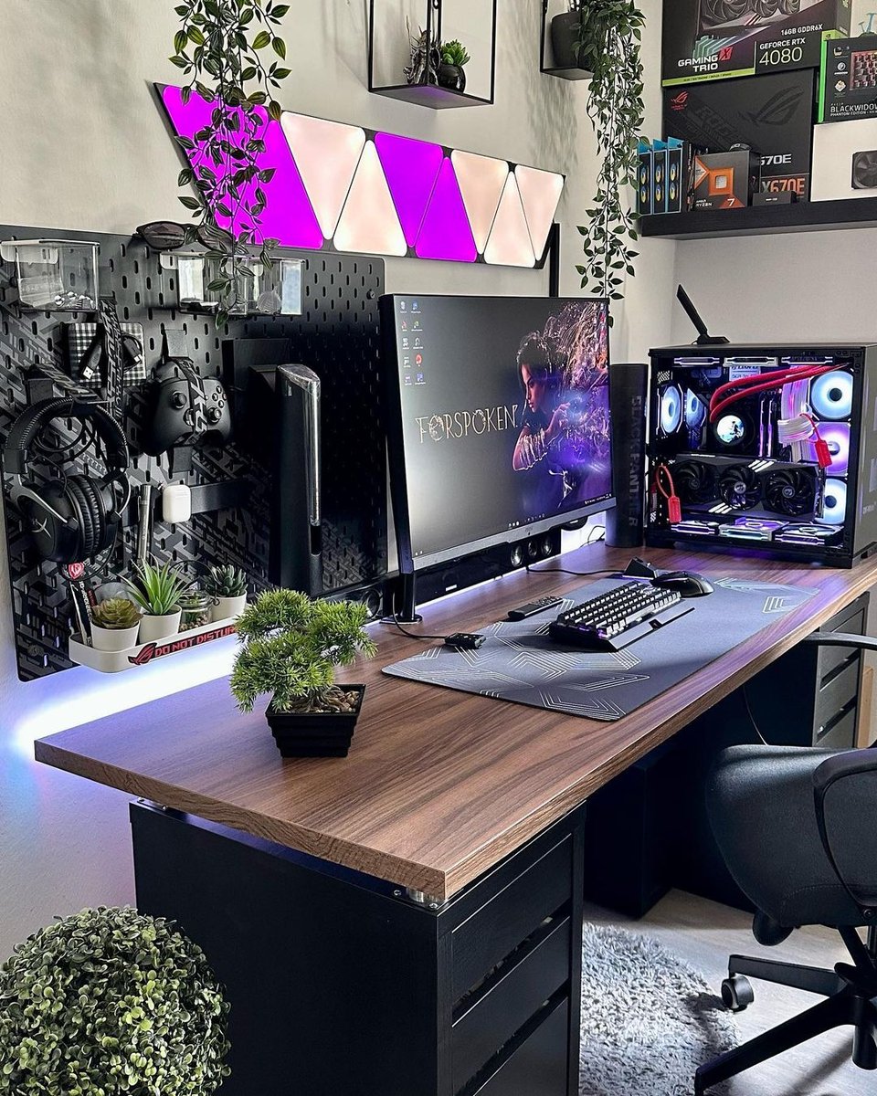 GlobalLianli's tweet photo. Stay on trend with an Off-White O11D EVO build. β
cr: @valentino_dep8
#lianli #slinfinity #pcgaming #pcgamer #gamingsetup #gamingpc #pcsetup #rgb #pcbuild #pcgram #pcbuilding #pcaddicts https://t.co/TId790zPl3
