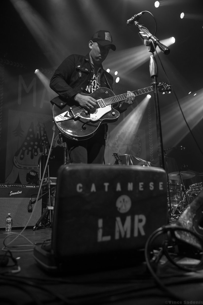 FavSightsSounds's tweet photo. Thought I lost these, but were found after 5 years on my computer! I finally posted the full gallery of @J_Hart201 on my site when he played at @FillmorePhilly in 2018. More photos are here: https://t.co/dJigRgGZuK
@mtCRUSHmoreRECS #jaredhart #fillmorphilly #concertphotography https://t.co/KJg3Atxplc