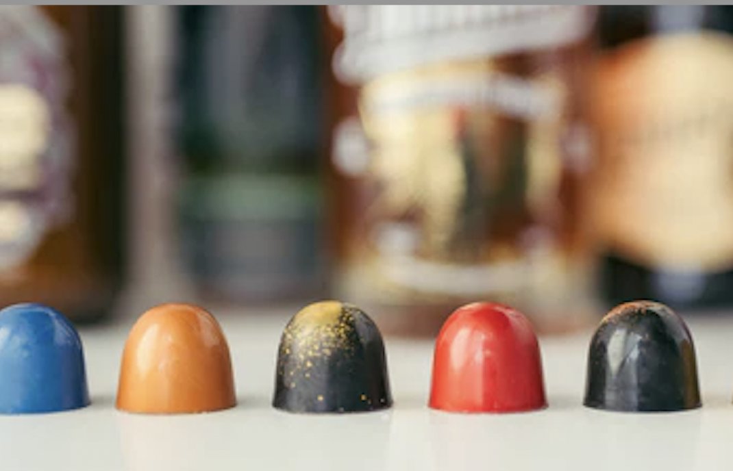 Drumroll please… 🥁 The Whiskey Bonbon collection is now available WHILE SUPPLIES LAST! If you haven't had these hand-painted, chocolate confections, come visit us at Goo Goo Chocolate Co. to indulge in a delectable treat!