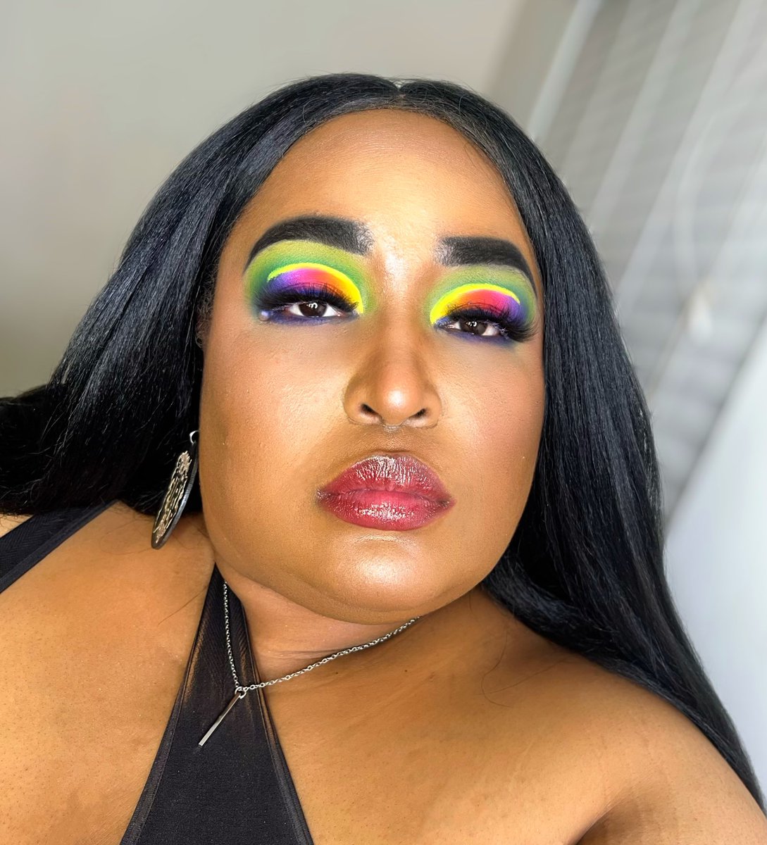 SLady36's tweet photo. 🌈🦄🌈

Products used:
@thecrayoncase 
@Maybelline 
@modabrush 
@elfcosmetics 
@milanicosmetics 
@threadbeautyco https://t.co/Qb36oHSewy