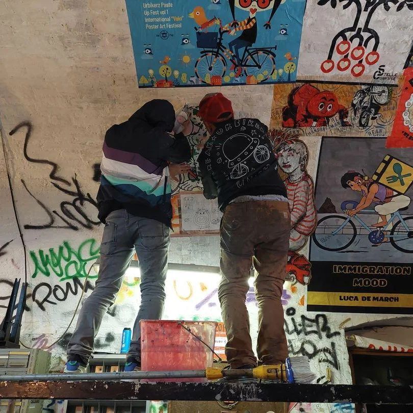 Urbikerz Paste Up Fest prima tappa CiclofficinA Forte Prenestino wip <a href="/omino71/">Omino71</a> + @ar_krayon instagr.am/p/CsdyRO5Nz8W/