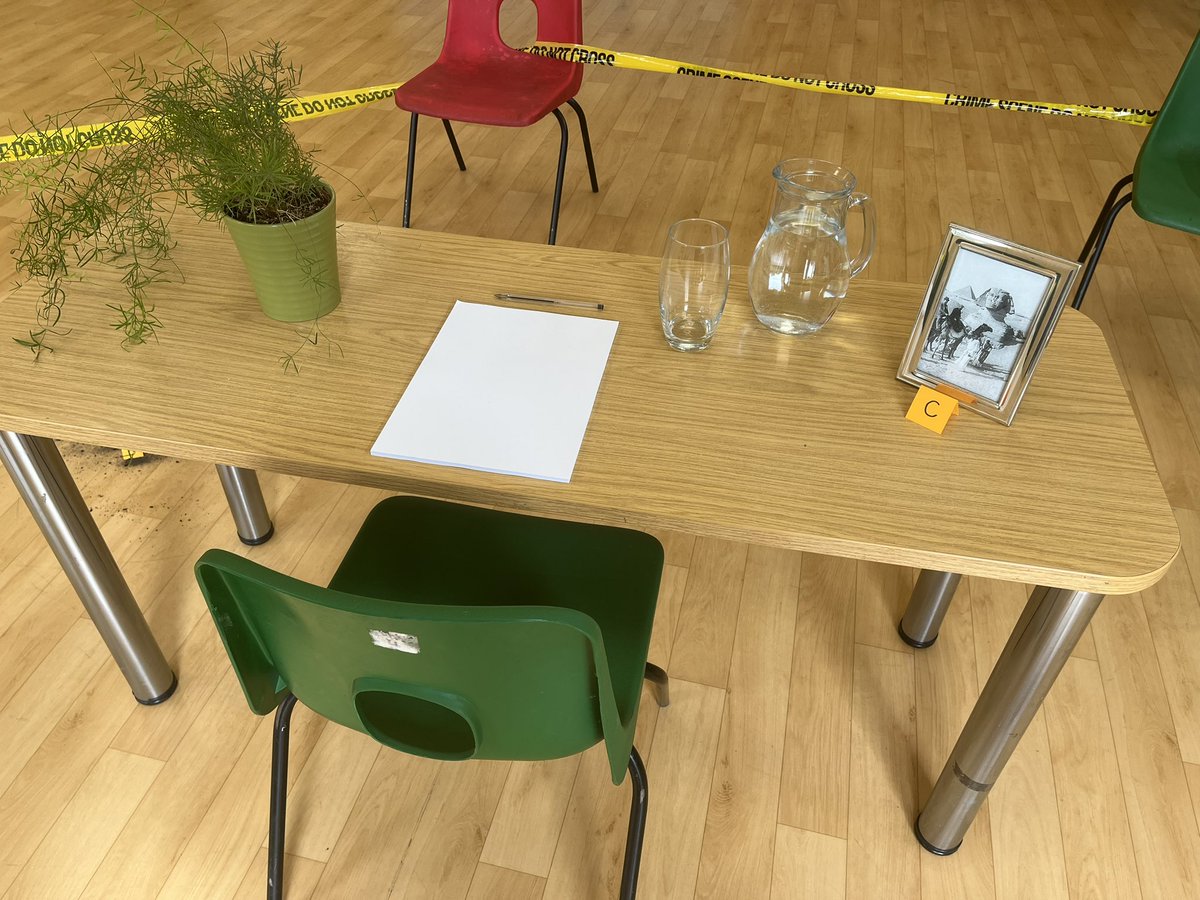 LynseyFWilliams's tweet photo. Yesterday, I engaged the children in Y5 with a reading hook for my favourite children’s book, Secrets of a Sun King, written by @emcarrollauthor Being detectives, we investigated the mysterious crime scene. https://t.co/OqW1n4veN6