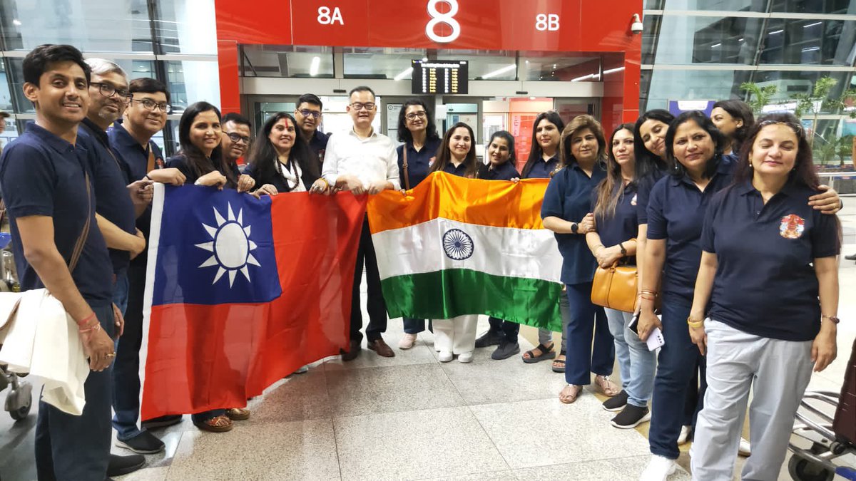Ecstatic to be a part of the delegation of Indian Schools visiting Taiwan organized by the Ministry of Education. It is a wonderful opportunity to explore Taiwan's education system and gain knowledge and insights on various educational practices. 
#asnschool #taiwaneducation