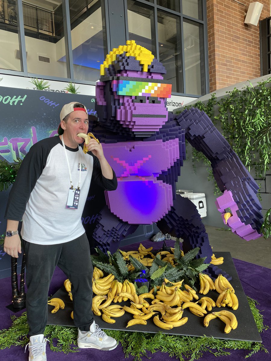 RichGiambrone's tweet photo. "🦍🌐 Calling all crypto enthusiasts! 🚀🔥 Excited to shout out the incredible NFT project #CyberKongz! 🎉🙌 These digital apes are taking the blockchain world by storm, with unique traits, vibrant art, and a passionate community. Don't miss out on this epic journey https://t.co/6Mp1E5wvUC