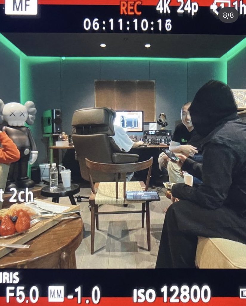KNJsSource's tweet photo. Are you seeing what I'm seeing? 📽️ https://t.co/O8Gjz3G3Eg