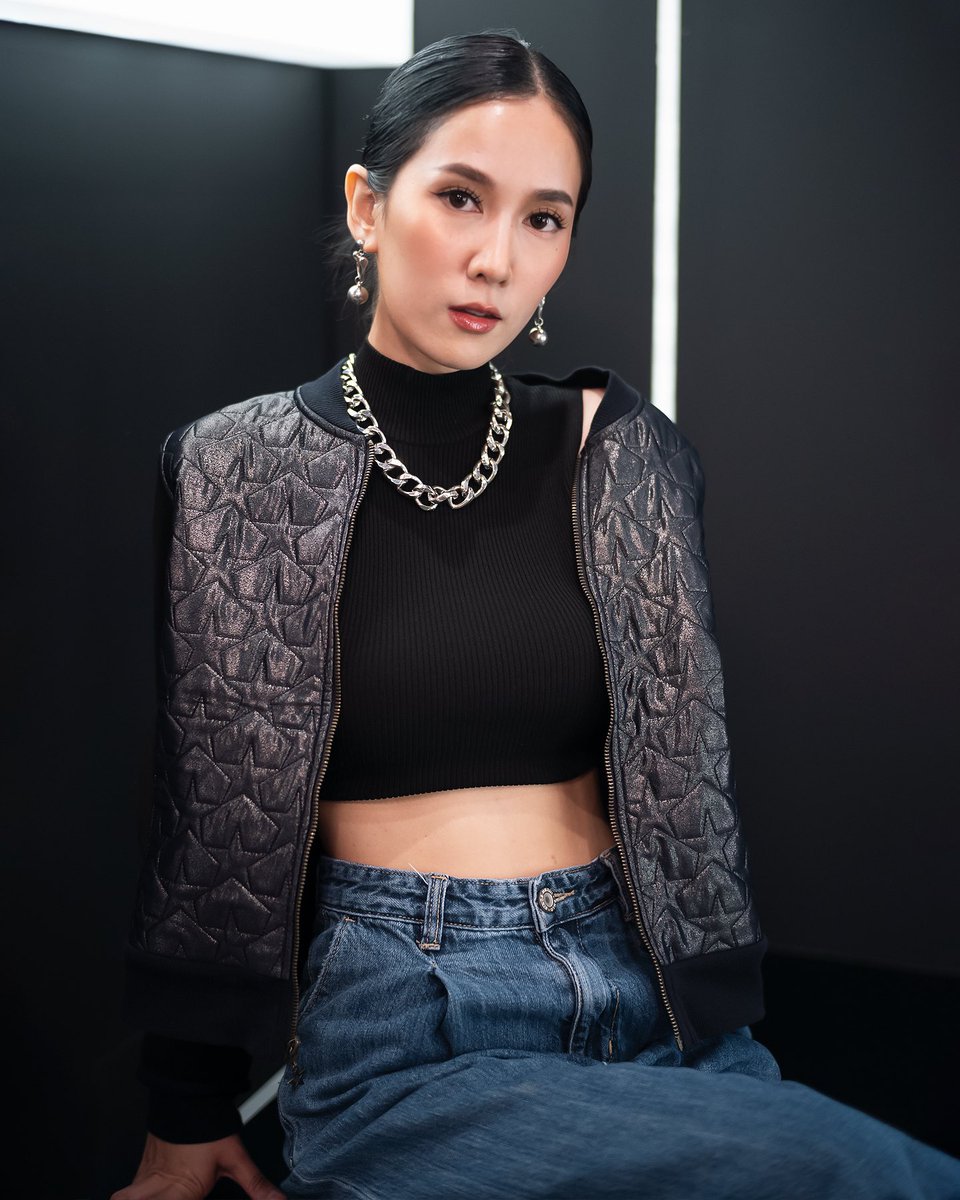 ไว้เจอกันอีกเน้อ บอกล่วงหน้าแล้วจะเคลียคิวไว้ให้เลอ เบิ้บบูวววว  #happiinest #nestnisachol