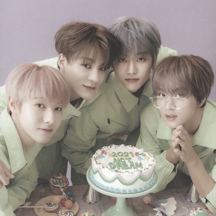 lirik terkutuk
——
00 line nct dream few tweets au
tw // mention of death
cw // harshword