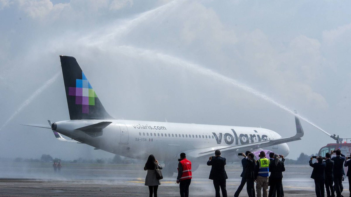 México
Silencio o despido
Cerca de 100 trabajadores de Volaris han sido despedidos en la última semana debido al reclamo...Segui leyendo en Ambiente de vuelo Facebook <a href="/martu_nanni/">MartuNanni💛</a> <a href="/PazMorelQuirno/">Paz Morel Quirno</a> <a href="/eduardoprensa_/">Eduardo  Martinez</a> <a href="/facupastor/">Facundo Pastor</a> <a href="/agustindelhoyo/">Agustín dH</a>